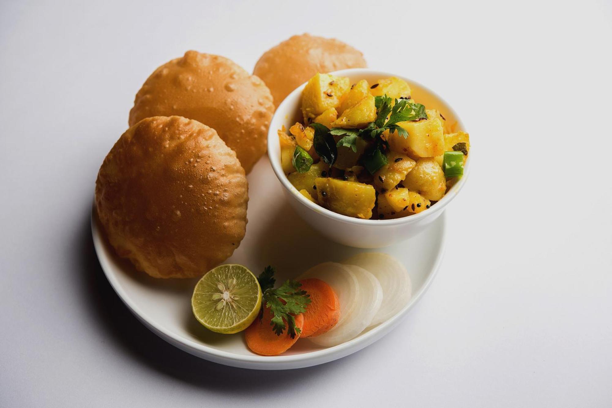 Oyo Flagship 70209 Alpha One Hotel Greater Noida Bagian luar foto